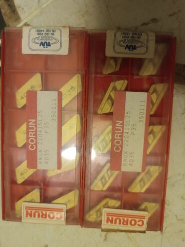 Digər alətlər: Torna və frezə üçün kəsici lövhəciklər (karbid insertlər) komplekti - — 8