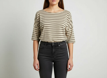 bluzki w serek plus size: Жіноча блуза, розмір 3XL