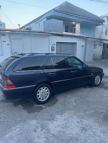 Mercedes-Benz C-sinfi Universal (W202 T-Modell) - Kuzov: universal
