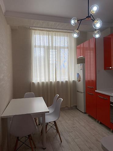 Посуточная аренда квартир: 2 комнаты, Душевая кабина, Постельное белье, Кондиционер — 4