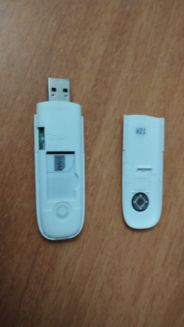 Modemlər və şəbəkə avadanlıqları: USB 3G+ Data modemlər. Bakcell USB Data kart — 17