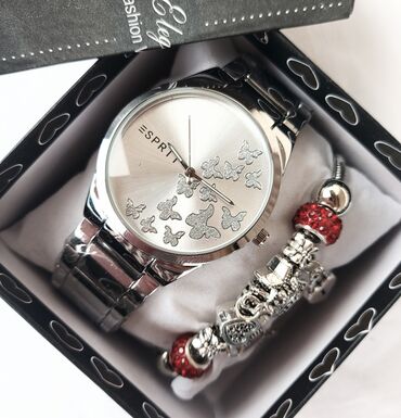 censoresivi bodi a: Classic watch, Esprit, Female