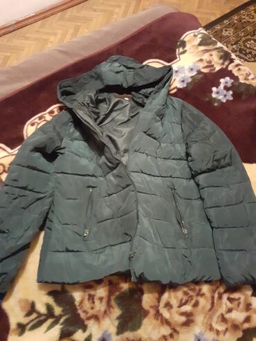 кожаная куртка: Женская куртка L (EU 40), цвет - Зеленый