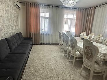 Продажа коттеджей и домов: Продается частный дом с ухоженным двором и светлой верандой-зимним — 14