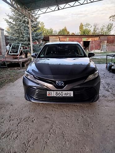 Унаа сатуу: Toyota Camry: 2018 г., Автомат, Бензин, Седан — 1