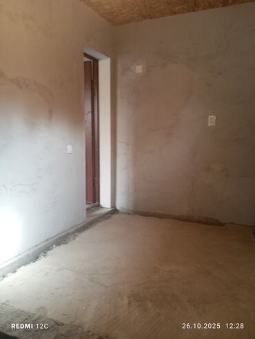 Склады и мастерские: Срочно продаю дом 2 спальный, зал, кухня, душ,топка новый дом 120м2 кр — 4