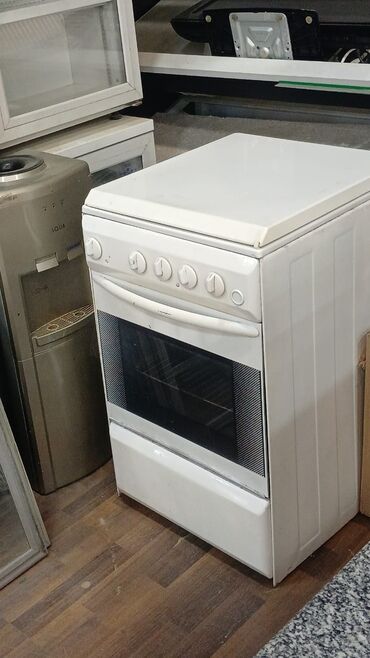 paltaryuyan ucun ayaqliq: Плита Комбинированная, Отдельностоящая, 4 конфорки