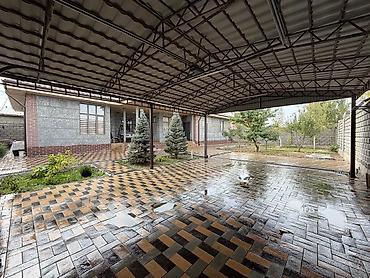 Үйлөрдү сатуу: 4 бөлмө, 220 м², 6 соток, Бишкек, Менчик ээси — 6