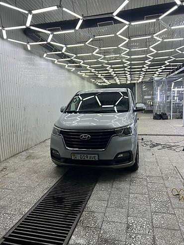 Hyundai: Hyundai H-1 (Grand Starex): 2019 г., 2.5 л, Автомат, Дизель, Минивэн — 6
