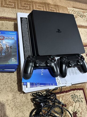 PS4 (Sony PlayStation 4): Продаю PS 4 slim 500г с играми 
Цена: 17000с