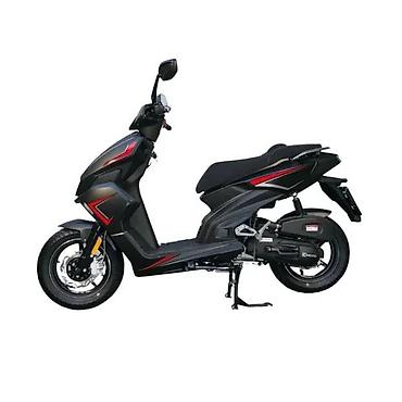 Ostali motocikli i skuteri: Sportski skuter 50cc – modern dizajn i agilne performanse - Agregat — 8