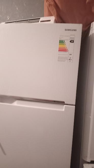 Soyuducular: 2 qapılı Samsung Soyuducu Satılır, rəng - Ağ — 6