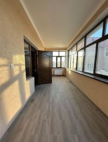 Долгосрочная аренда домов: 420 м², 7 комнат, Утепленный — 13