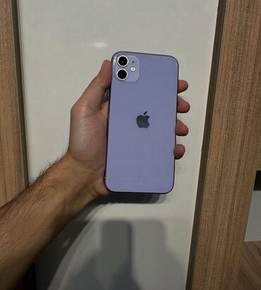 ZX: IPhone 11, 128 GB, Face ID