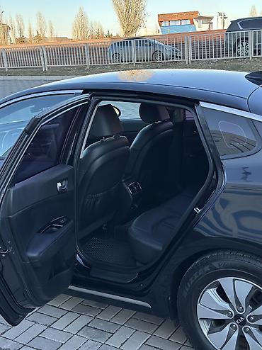 Kia: Kia K5: 2017 г., 2 л, Вариатор, Гибрид, Седан — 16