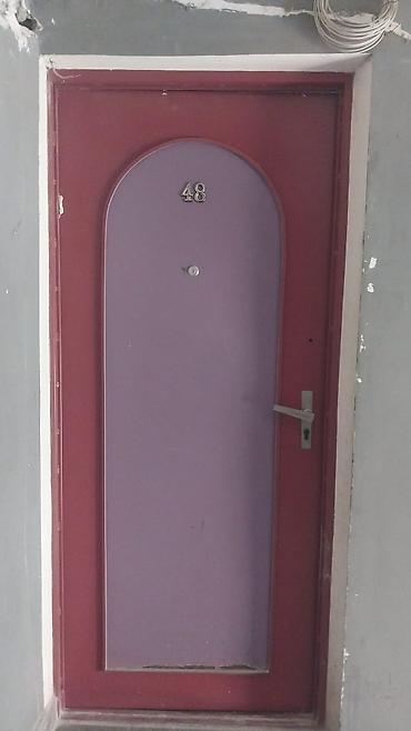 qap qara şəkil: Dəmir giriş qapısı – ikiüzlü - Material: metal karkaslı, - Xarici — 1