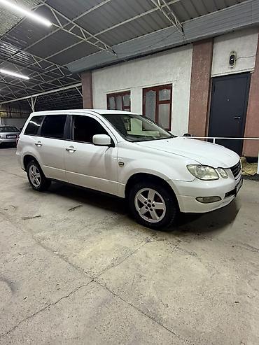 Mitsubishi: Mitsubishi Airtrek: 2002 г., 2.4 л, Автомат, Бензин, Универсал — 2