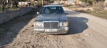 купить багажник на крышу авто в бишкеке: Mercedes-Benz W124: 1990 г., Седан