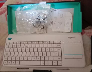 gardeur farmerke k: NOVAbezična LOGITECH K400 PLUS tastatura u originalnom