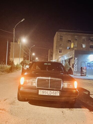 спойлер на крышу мерседес спринтер: Mercedes-Benz W124: 2.5 l | 1991 il Sedan