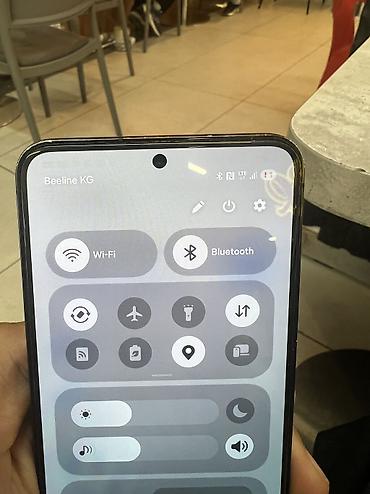 oneplus 6: Samsung Galaxy S23, Б/у, 128 ГБ, цвет - Черный, 2 SIM, eSIM — 10