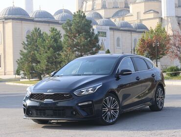 продаю связи с переездом: Kia K3: 2019 г., 1.6 л, Автомат, Бензин, Хэтчбэк
