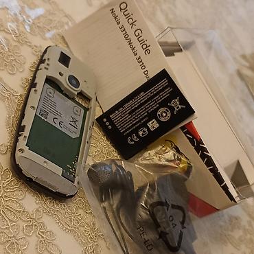 iphone 8 silver: Nokia 3310, < 2 GB Memory Capacity, rəng - Göy, Düyməli — 10
