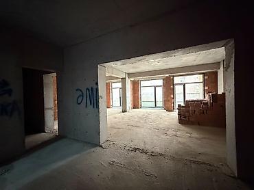 terea satisi: 3 otaqlı, Yeni tikili, 175 kv. m — 8