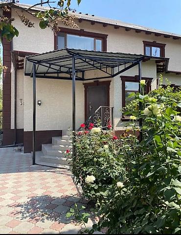 дома лебединовке: 🏡 Продается просторный 2-этажный кирпичный дом с Лебединовка ✨ — 1
