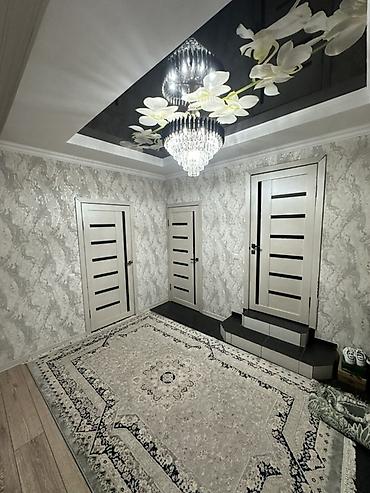 дом двух этажный: 6 комнат и более, 250 м², 5 соток, Каракол, Собственник — 6