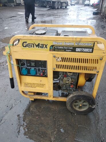 Генераторы: Дизельный генератор 6.5 КВ б/у в хорошем техническом рабочем