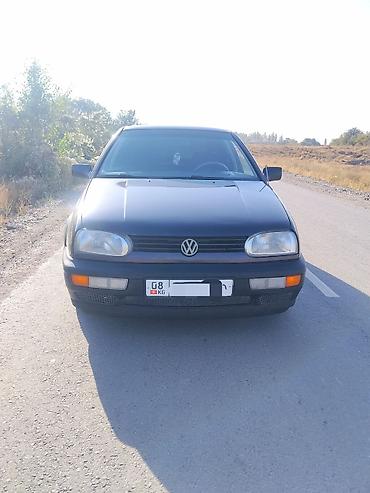 red cell: Volkswagen Golf: 1994 г., 1.8 л, Автомат, Бензин, Хэтчбэк — 1