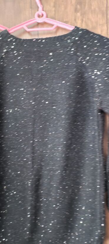 Sviterlər: Sviter, M, rəng - Qara — 9