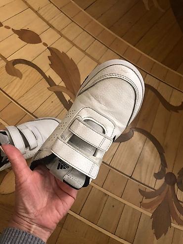 Uşaq dünyası: Original! Adidas uşaq idman ayaqqabısı - Rəng: ağ, qara detallarla - — 7