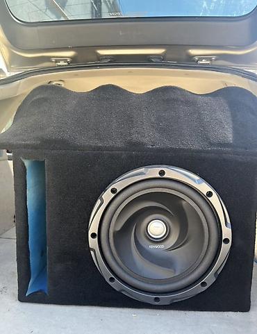 Avtomobil üçün tam audio sistemi - Subwoofer: Kenwood markalı bas