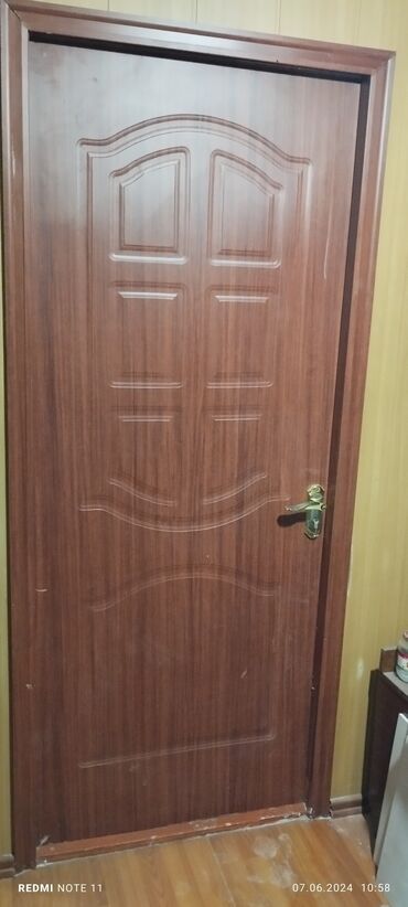 мангалы бу: Декоративная дверь, МДФ, Распашная, Б/у, 200 *80, Самовывоз