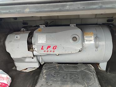 Kia: Kia K5: 2010 г., 2 л, Автомат, Газ, Седан — 18