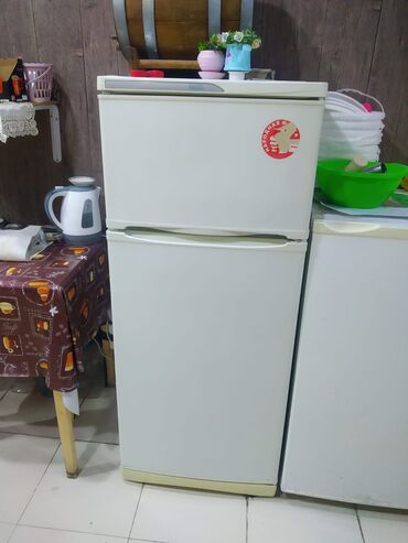 satdiq uaz в Азербайджан: Б/у Двухкамерный цвет - Белый холодильник