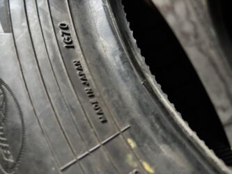 Шины: Шины 205 / 60 / R 16, Зима, Б/у, Комплект, Легковые, Япония, Yokohama — 10