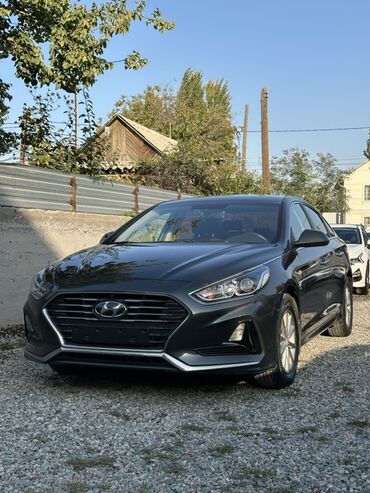 мерседес c class: Hyundai Sonata: 2019 г., 2 л, Автомат, Газ, Седан