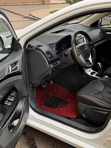 BYD: BYD E5: 2019 г., Электромобиль — 8