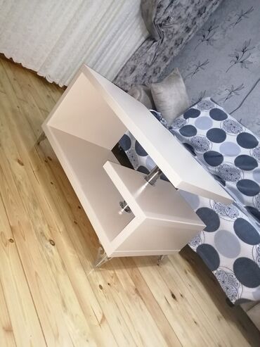 Masalar: Jurnal masası, Yeni — 9