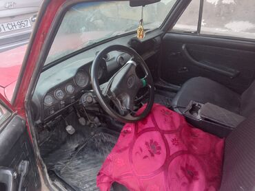 VAZ (LADA): Model: Lada (VAZ) klassik sedan Yanacaq sistemi: karbürator Sürətlər — 6