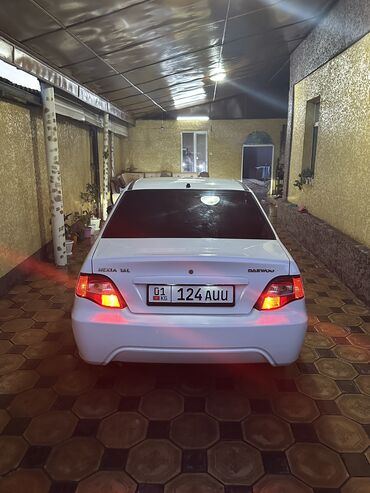 tayota runx: Daewoo Nexia: 2013 г., 1.6 л, Механика, Бензин, Седан