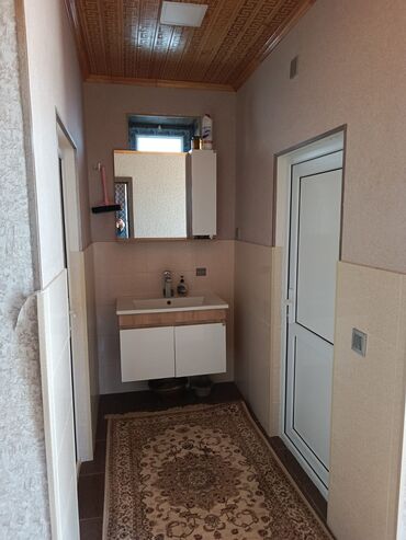 Həyət evləri və villaların satışı: 3 otaqlı, 100 kv. m, Orta təmir — 3