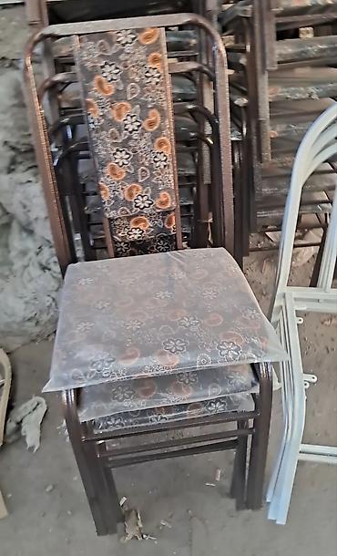 isci stol: Metal karkaslı yumşaq oturacaqlı stullar. Stullar möhkəm metal — 6