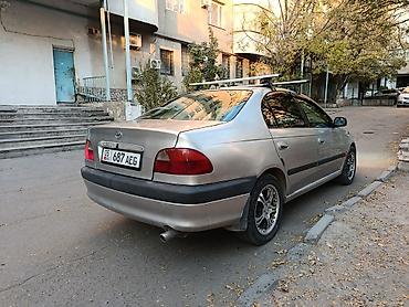 weltmeister e5: Toyota Avensis: 1999 г., 2 л, Механика, Бензин, Седан — 6