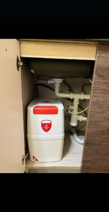 Su filtrləri: Mətbəx üçün kompakt su təmizləmə sistemi - Korpus: kabinet altına — 11