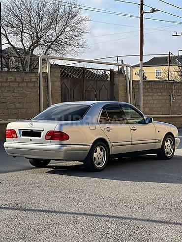 elektrikli maşınlar: Mercedes-Benz E-Class: 2 l | 1997 il Sedan — 2
