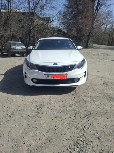 продаю минивен: Kia K5: 2015 г., 2 л, Автомат, Газ, Седан